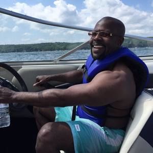 Meet your Posher, Ronald